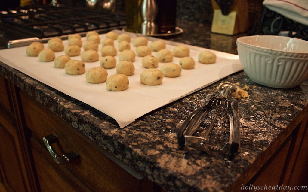 cookie-dough-truffles | hollyscheatday.com