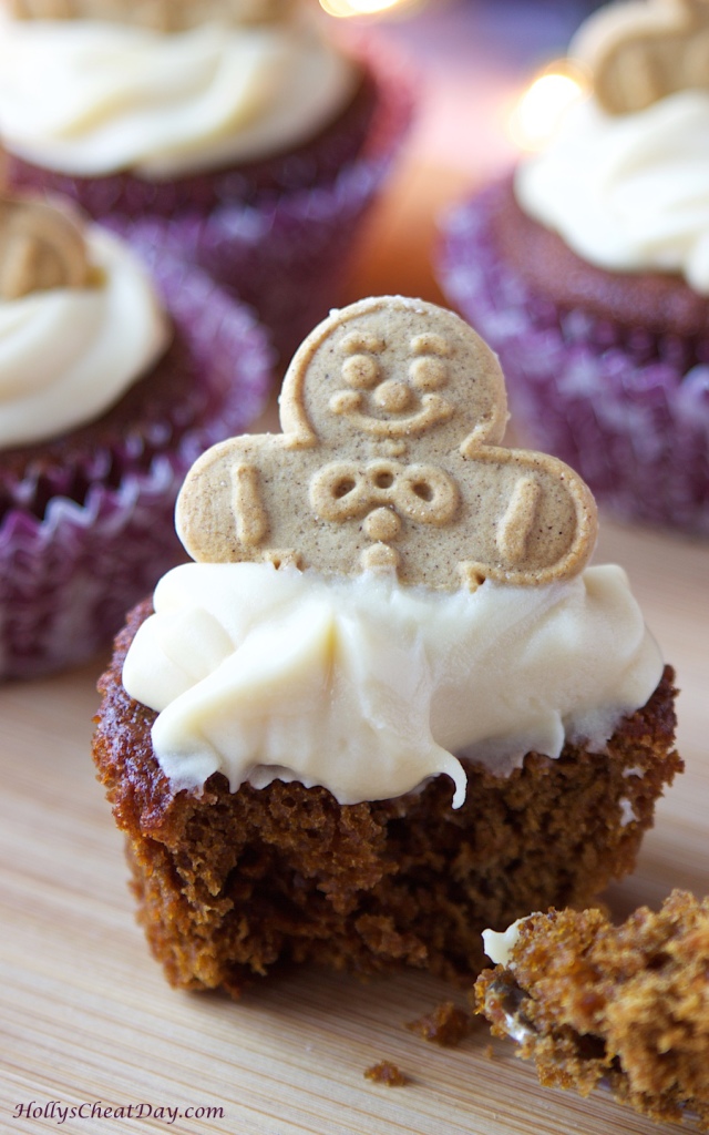 gingerbread-cupcake | HollysCheatDay.com