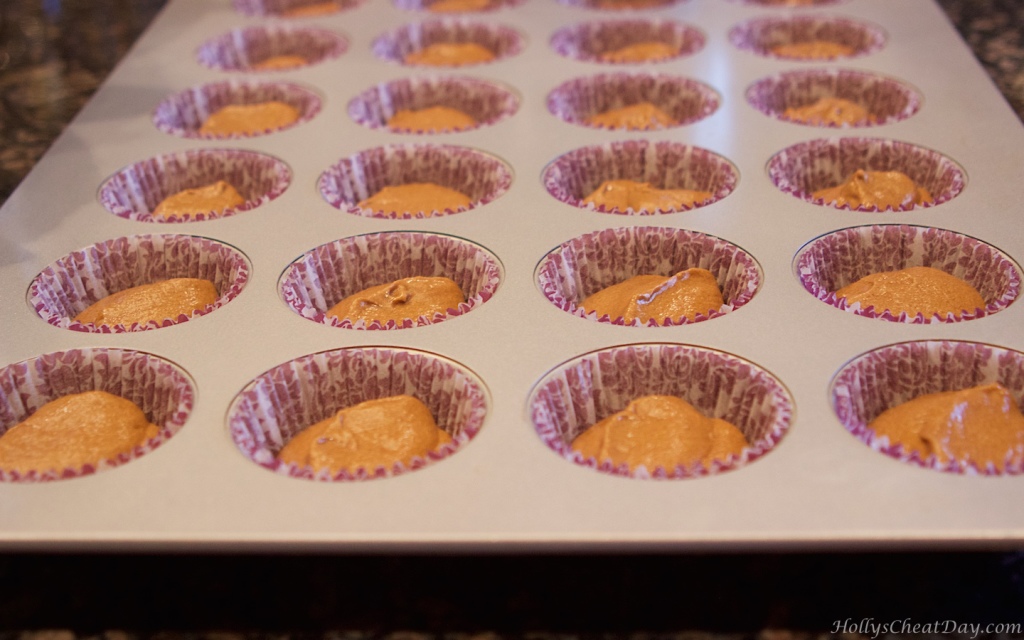gingerbread-cupcakes| HollysCheatDay.com