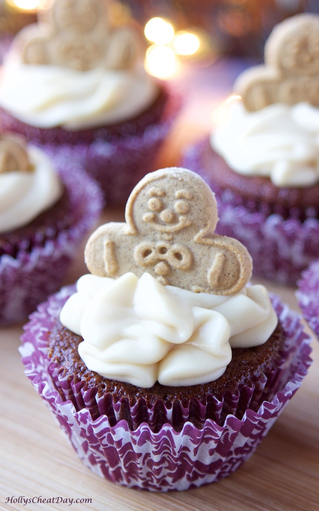 gingerbread-cupcakes-men | HollysCheatDay.com