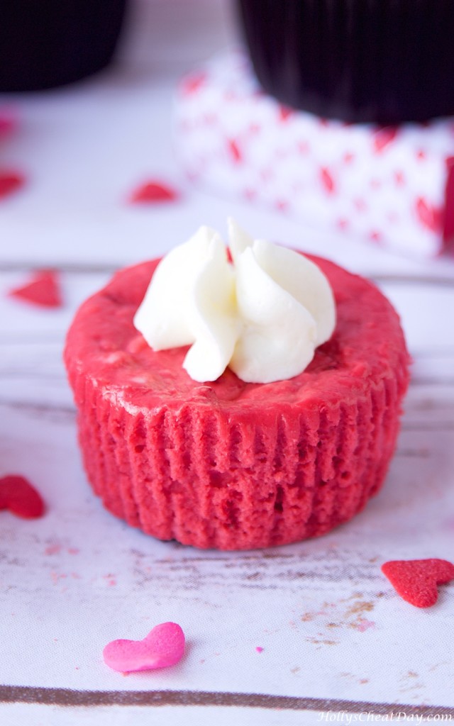 Blushing-velvet-cheesecake| HollysCheatDay.com
