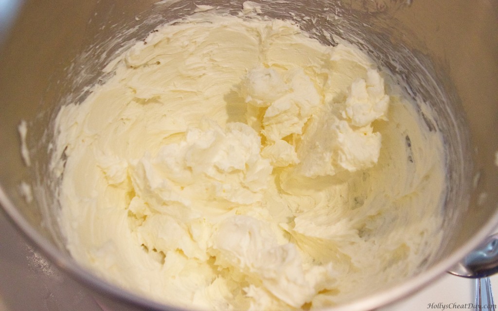 cream-cheese-apple-tassies | HollysCheatDay.com