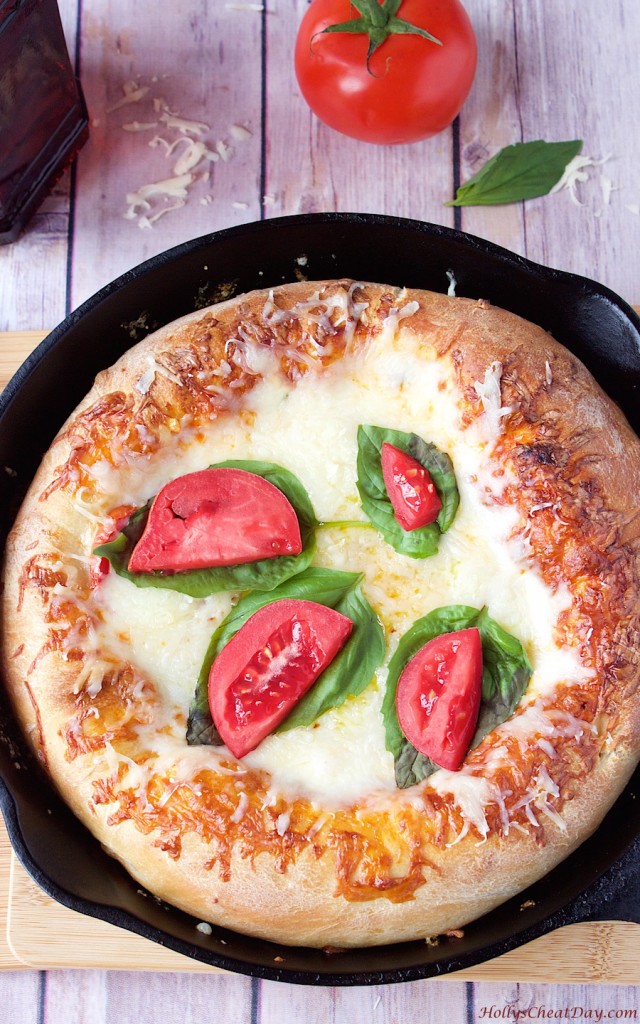 Easy-Skillet-Pizza |HollysCheatDay.com