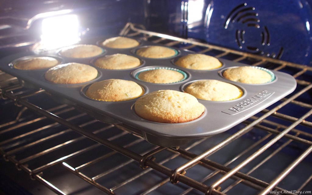 sweet-jalepeno-corn-muffin| HollysCheatDay.com