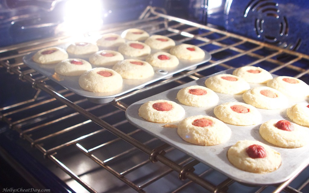 mini-corn-dog-muffins| HollysCheatDay.com