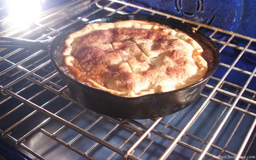 easy-skillet-apple-pie|HollysCheatDay.com