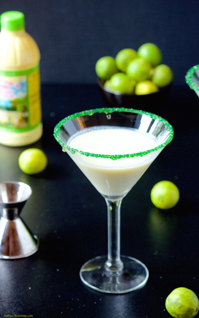 key-lime-martini| HollysCheatDay.com