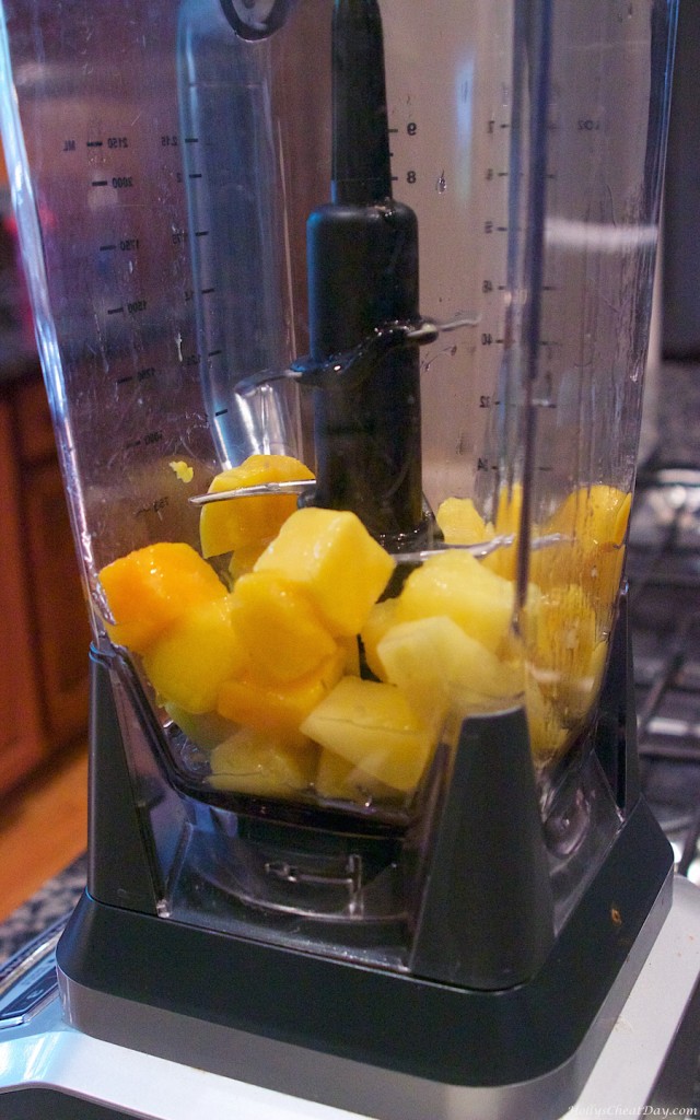 mango-pineapple-margarita| HollysCheatDay.com