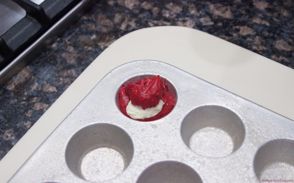 red-velvet-cheesecake-bites| HollysCheatDay.com