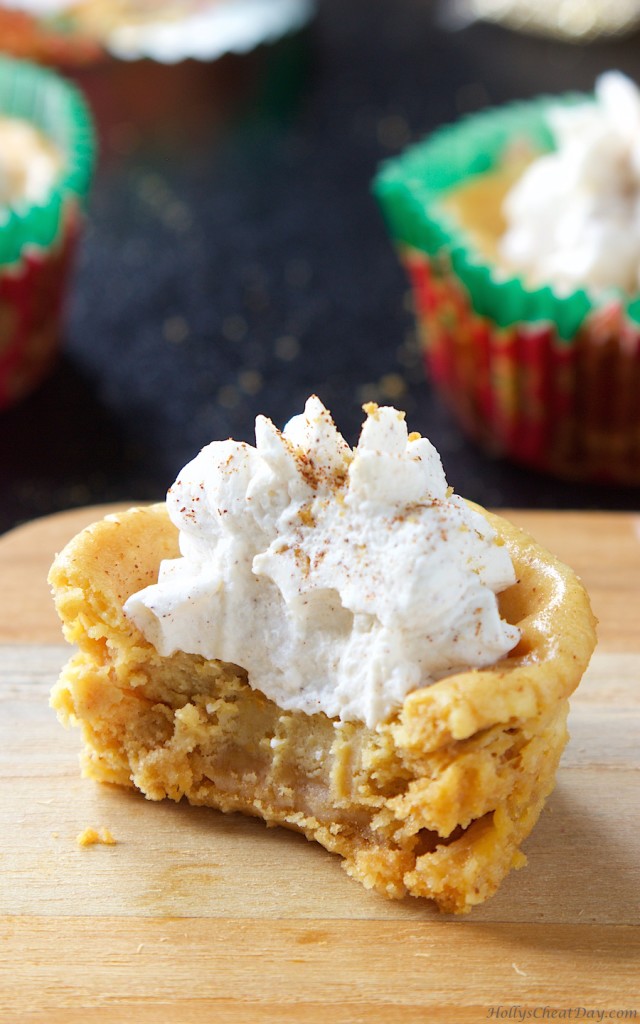 mini-gingerbread-cheesecakes-bite| HollysCheatDay.com