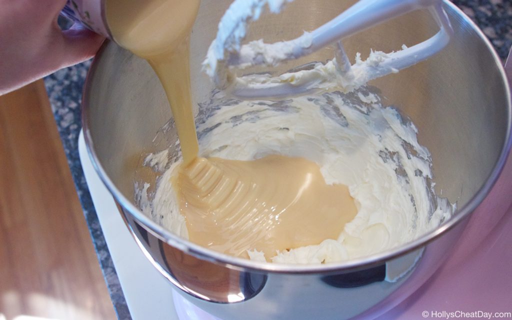 easy-cream-cheese-pie| HollysCheatDay.com