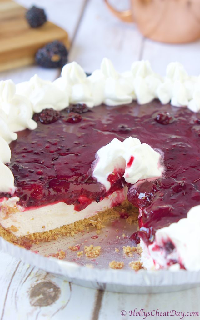 easy-blackberry-cream-pie| HollysCheatDay.com