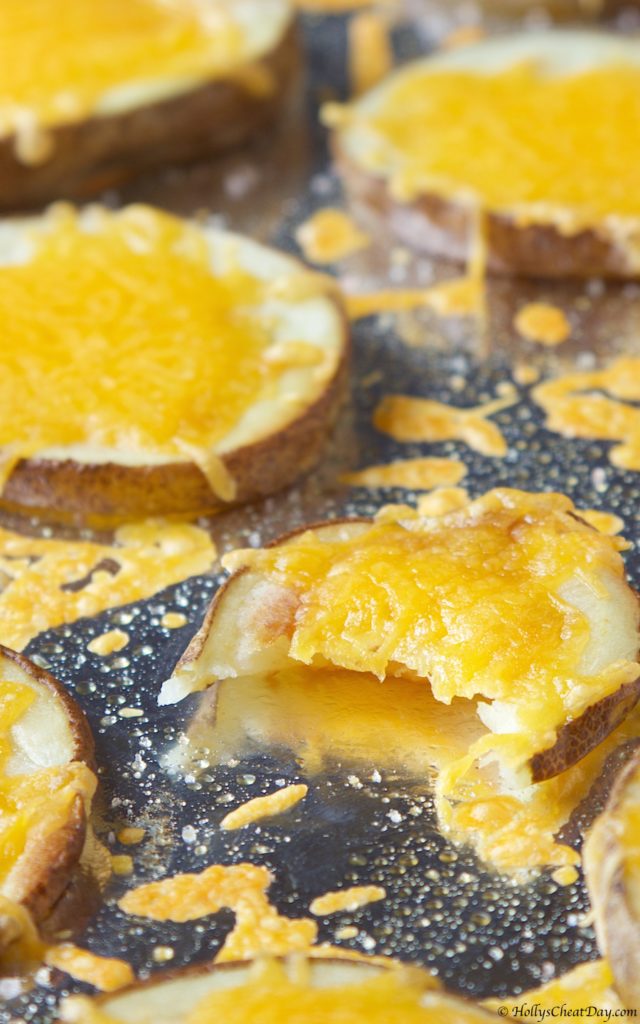 easy-cheesy-potato-skins| HollysCheatDay.com