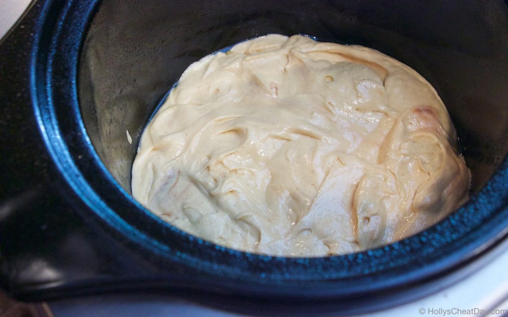 crockpot-peanut-butter-fudge-cake| HollysCheatDay.com