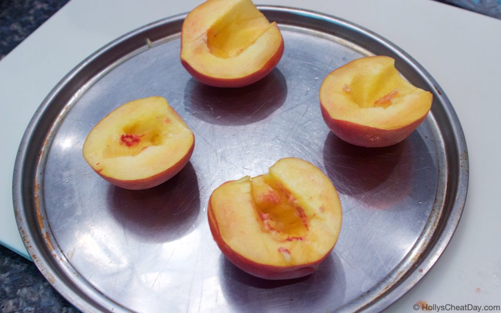 easy-baked-peaches| HollysCheatDay.com