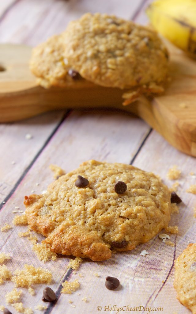 peanut-butter-banana-cookie | HollysCheatDay.com
