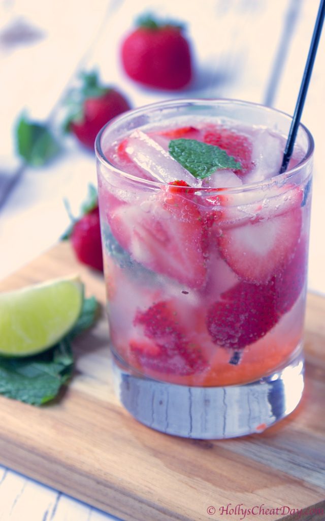 strawberry-gin-and-tonic | HollysCheatDay.com