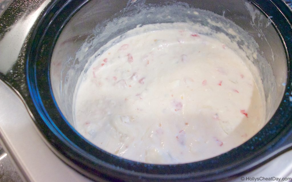 crockpot-queso-blanco | hollyscheatday-com