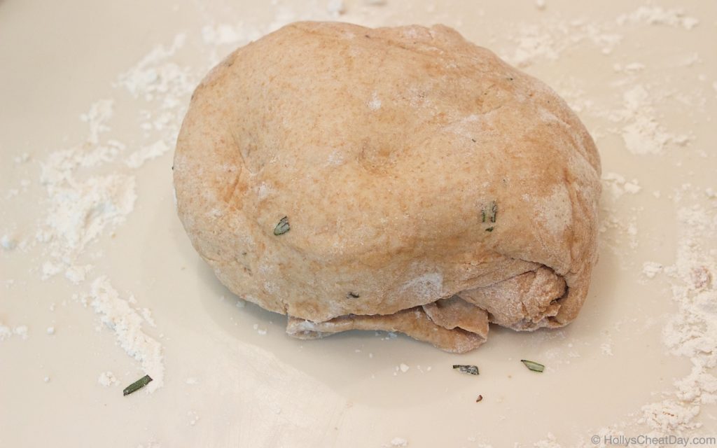 crockpot-rosemary-bread | HollysCheatDay.com