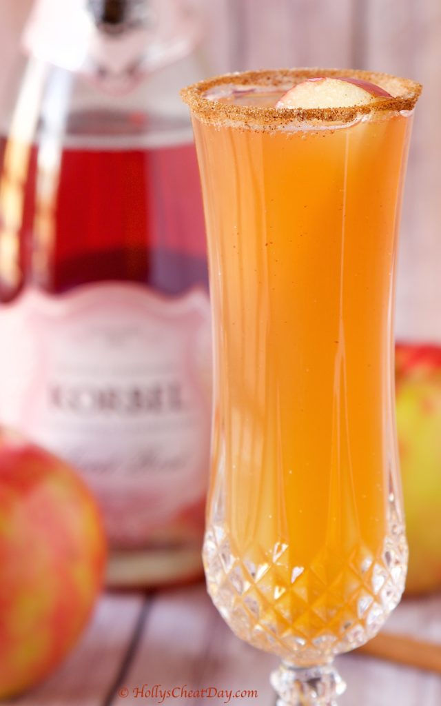 Apple-Cider-Mimosa | HollysCheatDay.com