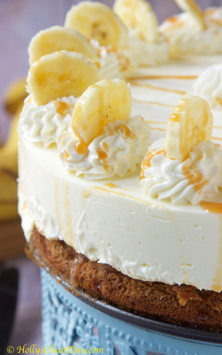Banana Bread Bottom Cheesecake - HOLLY'S CHEAT DAY